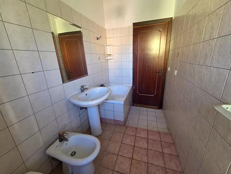 Immagine 23 di Appartamento in vendita  in VIA DELLE MARGHERITE a Guidonia Montecelio