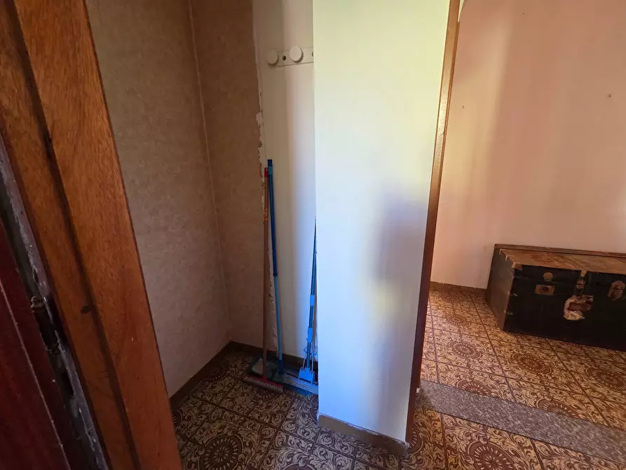 Immagine 25 di Appartamento in vendita  in VIA DELLE MARGHERITE a Guidonia Montecelio