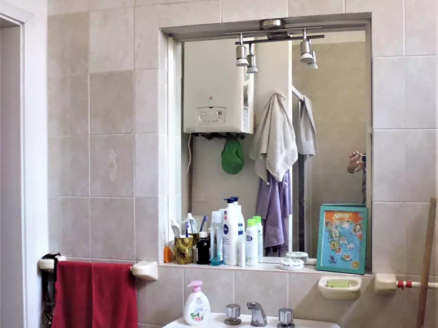 Immagine 10 di Appartamento in vendita  in VIA RIPAGRANDE a Ferrara