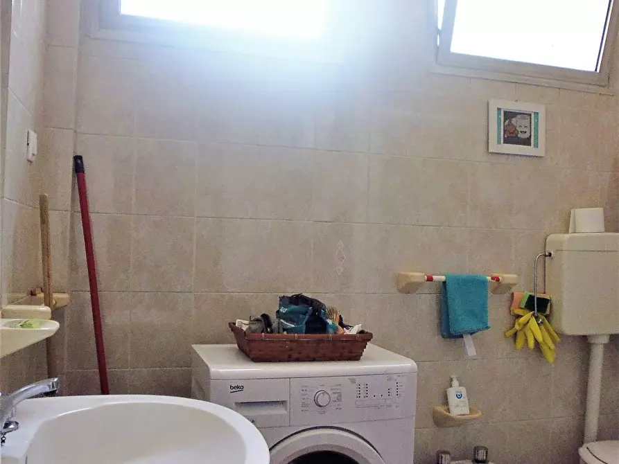 Immagine 11 di Appartamento in vendita  in VIA RIPAGRANDE a Ferrara