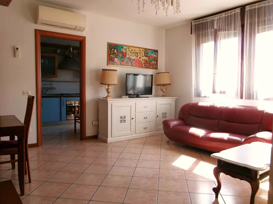 Immagine 8 di Appartamento in vendita  in VIA PONTEGRADELLA a Ferrara