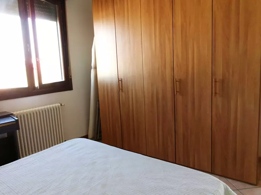 Immagine 25 di Appartamento in vendita  in VIA PONTEGRADELLA a Ferrara