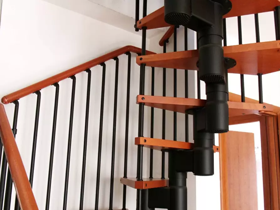 Immagine 27 di Appartamento in vendita  in VIA PONTEGRADELLA a Ferrara