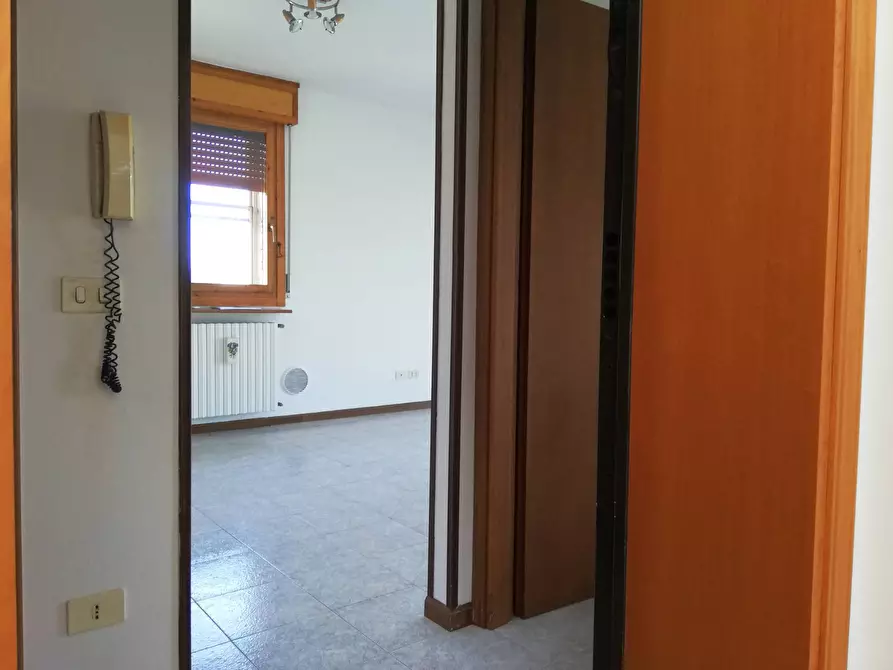 Immagine 2 di Appartamento in vendita  in Via Copparo a Ferrara