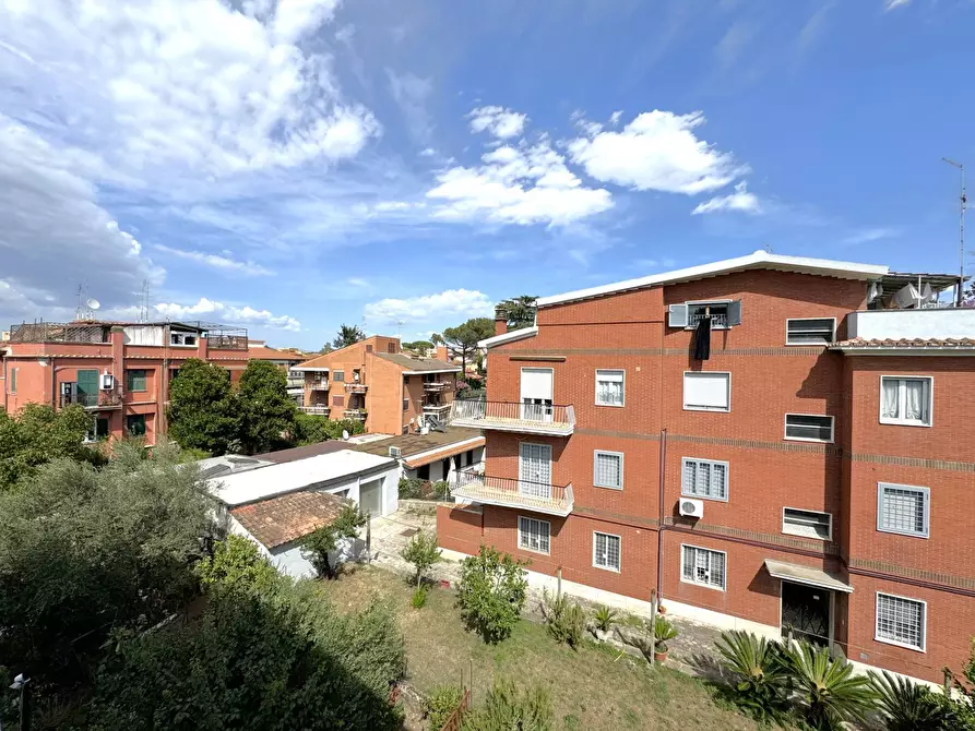 Immagine 22 di Appartamento in vendita  in Via Lucio Vero a Roma