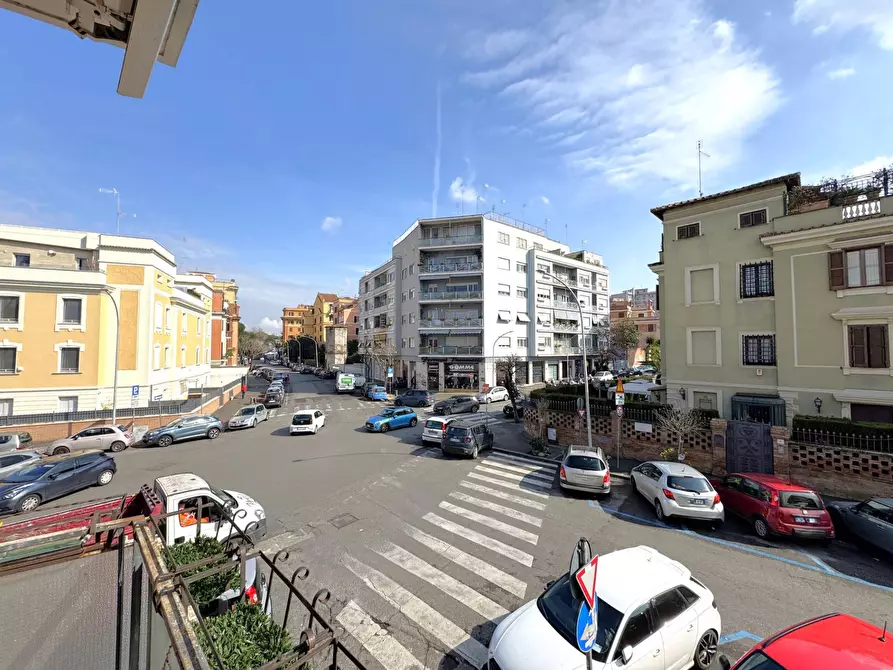 Immagine 20 di Appartamento in vendita  in Via Metaponto a Roma