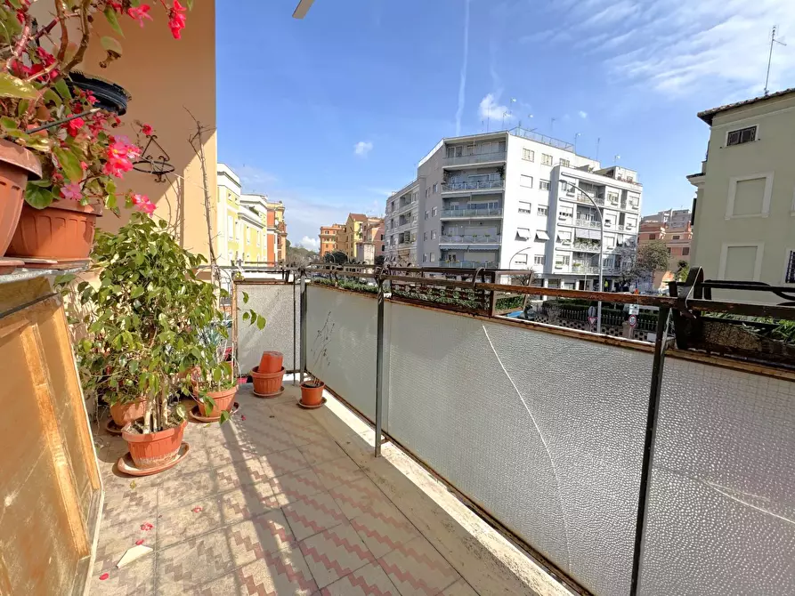 Immagine 22 di Appartamento in vendita  in Via Metaponto a Roma