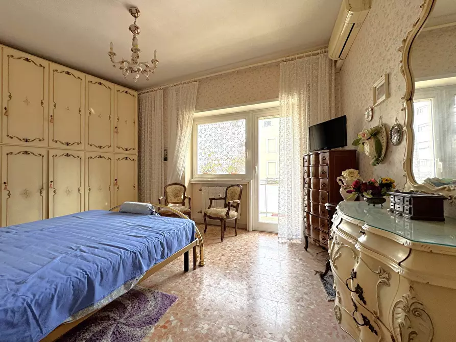 Immagine 27 di Appartamento in vendita  in Via Metaponto a Roma