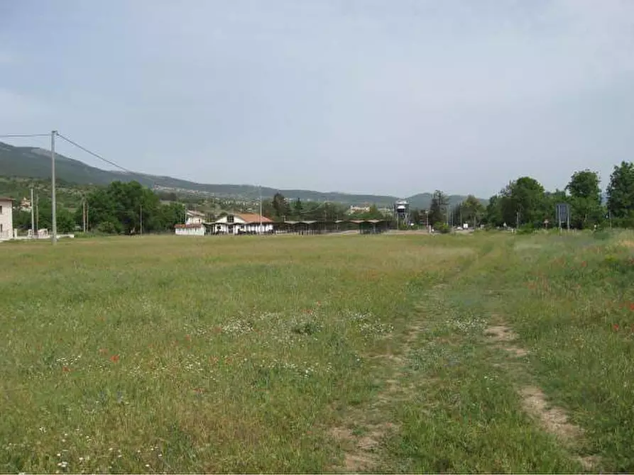 Immagine 7 di Terreno residenziale in vendita  in S.S. 17 Nucleo Industriale Bazzano a L'aquila