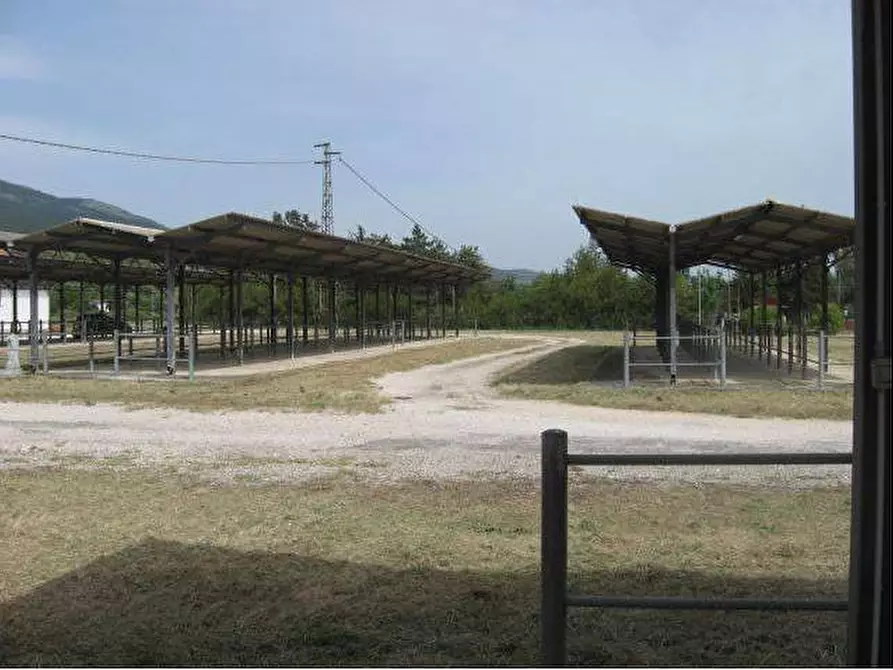 Immagine 12 di Terreno residenziale in vendita  in S.S. 17 Nucleo Industriale Bazzano a L'aquila