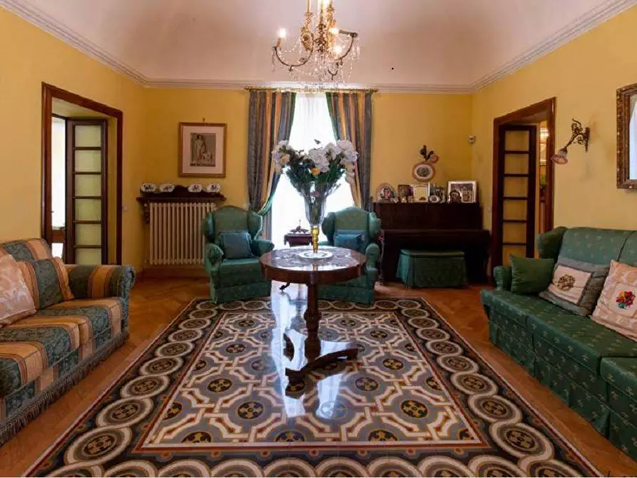 Immagine 9 di Appartamento in vendita  a Teramo