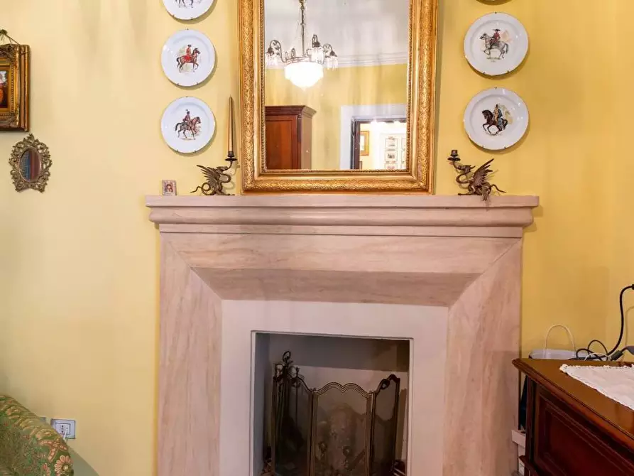 Immagine 13 di Appartamento in vendita  a Teramo