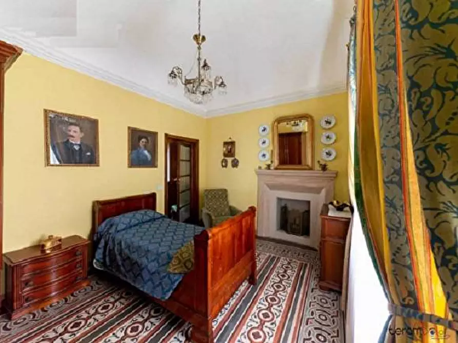 Immagine 17 di Appartamento in vendita  a Teramo