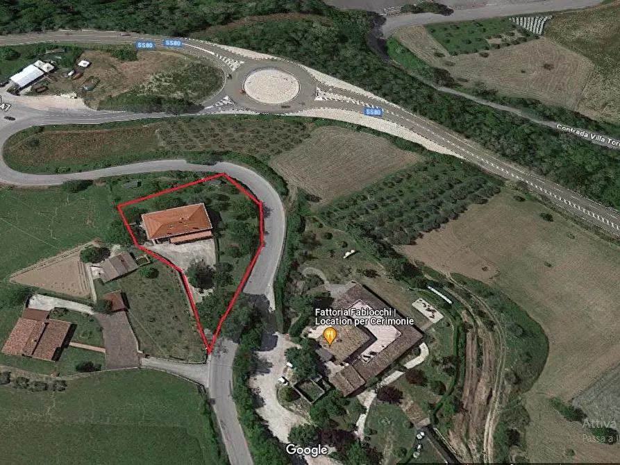 Immagine 5 di Casa indipendente in vendita  in Strada Provinciale 47 a Teramo