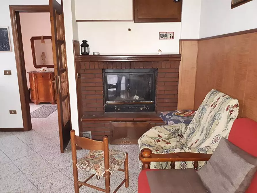 Immagine 12 di Casa indipendente in vendita  in Strada Provinciale 47 a Teramo