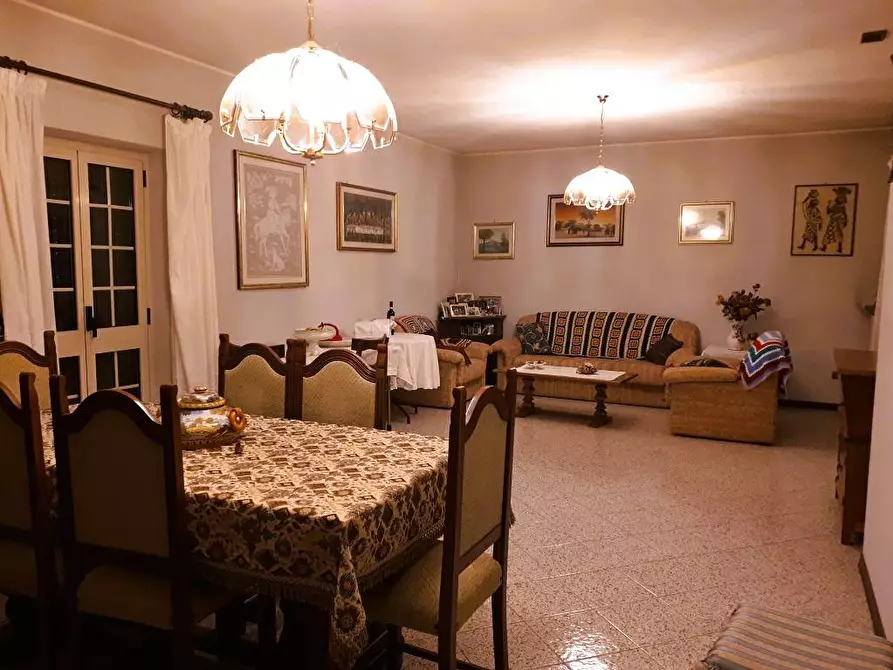 Immagine 14 di Casa indipendente in vendita  in Strada Provinciale 47 a Teramo