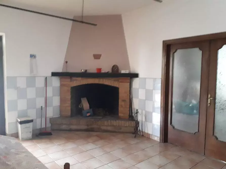 Immagine 28 di Casa indipendente in vendita  in Strada Provinciale 47 a Teramo