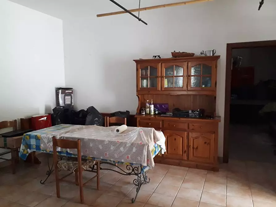 Immagine 30 di Casa indipendente in vendita  in Strada Provinciale 47 a Teramo