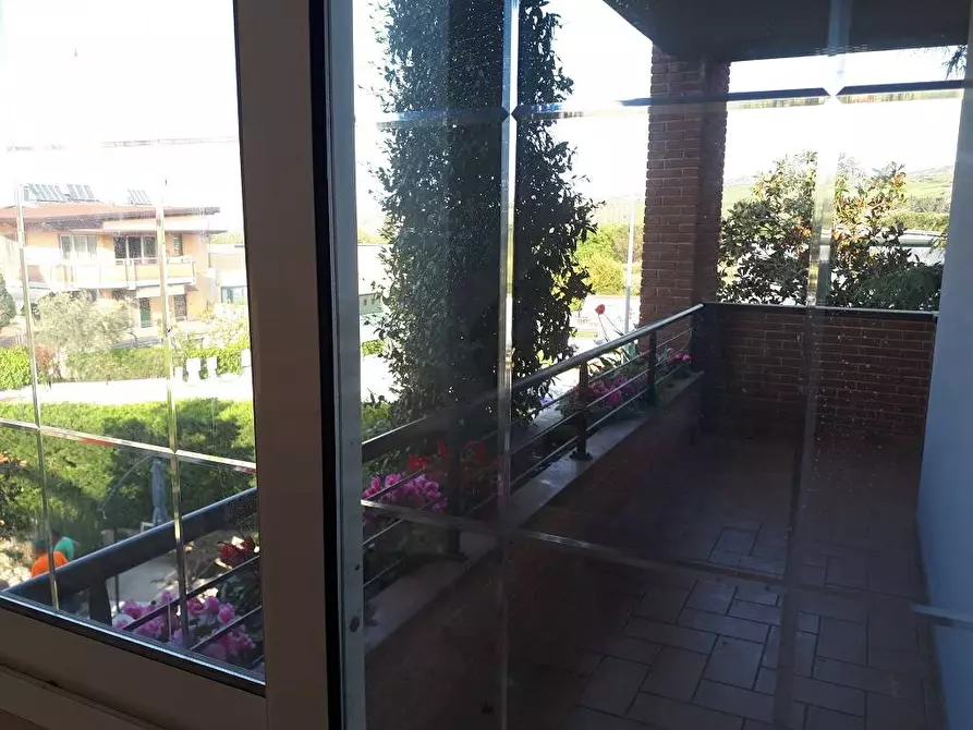 Immagine 15 di Locale commerciale in affitto  in Via C. Bruschelli a Teramo