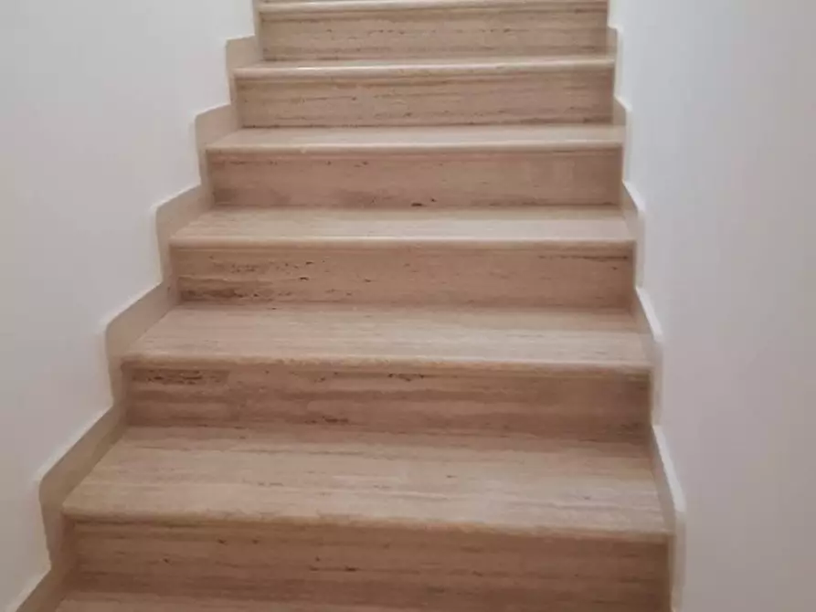 Immagine 19 di Villa in vendita  in Via Giorgio Perlasca a Teramo