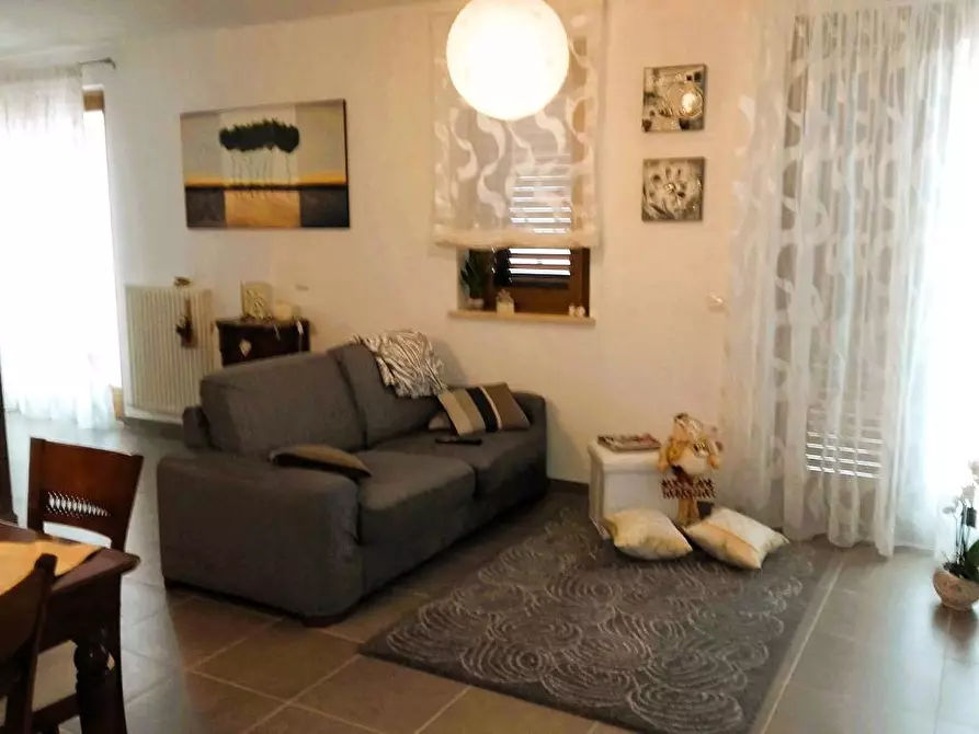 Immagine 5 di Appartamento in vendita  in Via Montezebio a Giulianova