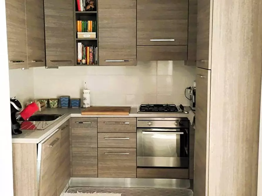 Immagine 7 di Appartamento in vendita  in Via Montezebio a Giulianova