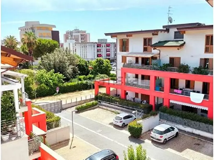 Immagine 23 di Appartamento in vendita  in Via Montezebio a Giulianova