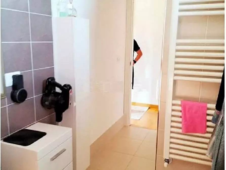 Immagine 12 di Appartamento in vendita  in Via Montezebio a Giulianova