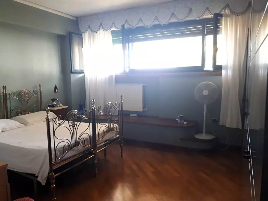 Immagine 21 di Villa in vendita  in Viale dello Splendore a Giulianova