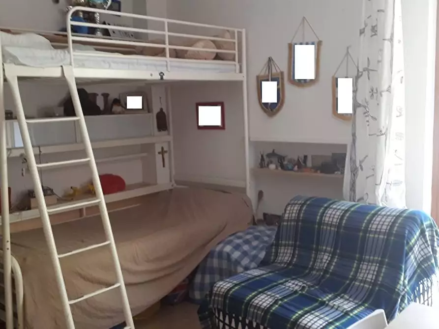 Immagine 25 di Appartamento in vendita  in Via Gasbarrini a Giulianova