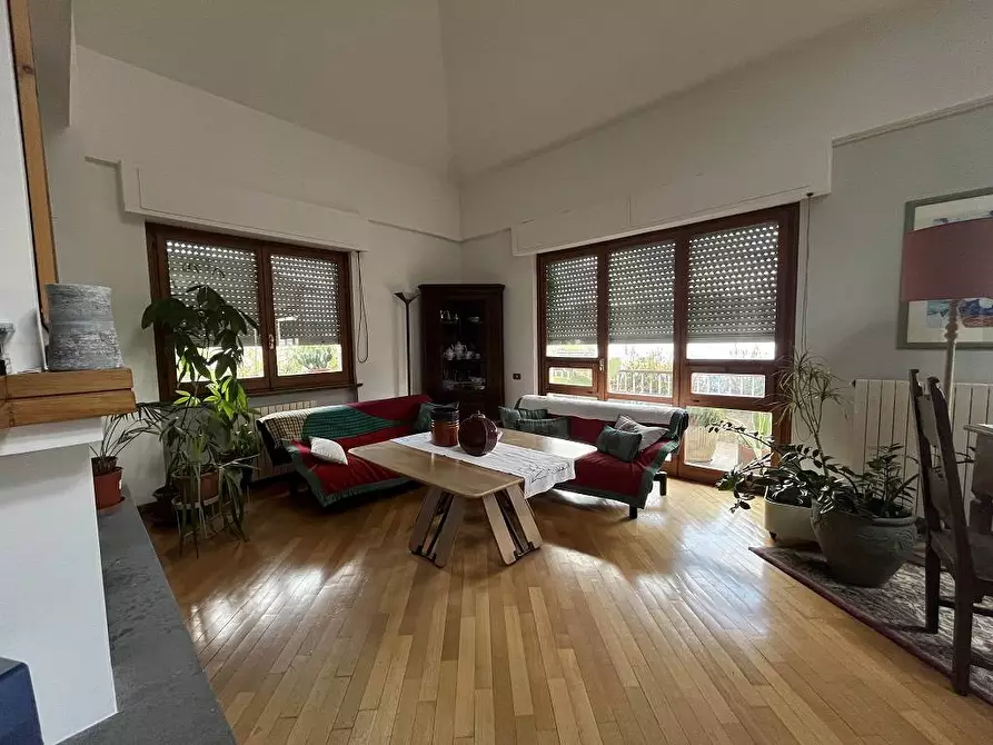 Immagine 6 di Casa indipendente in vendita  in Via Salvo D'Acquisto a Teramo