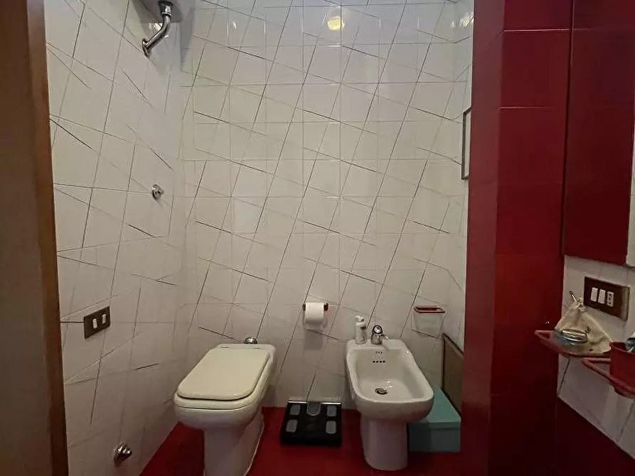 Immagine 19 di Casa indipendente in vendita  in Via Salvo D'Acquisto a Teramo