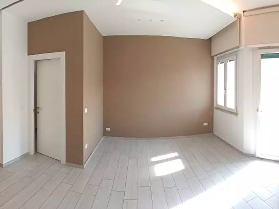 Immagine 4 di Appartamento in vendita  in Via Pietro Nenni a Teramo