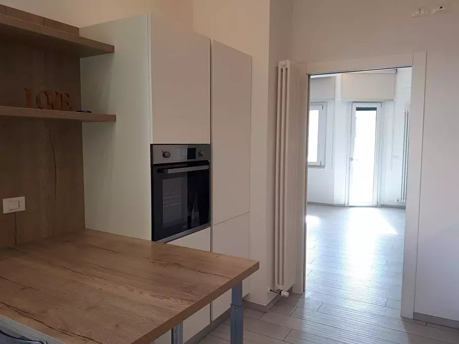 Immagine 9 di Appartamento in vendita  in Via Pietro Nenni a Teramo