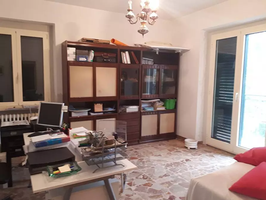 Immagine 20 di Casa semindipendente in vendita  in C. da Mezzanotte a Teramo