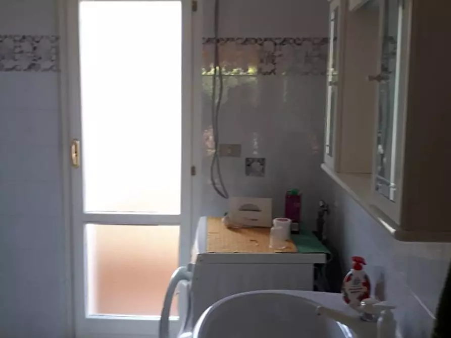 Immagine 11 di Appartamento in vendita  a Giulianova