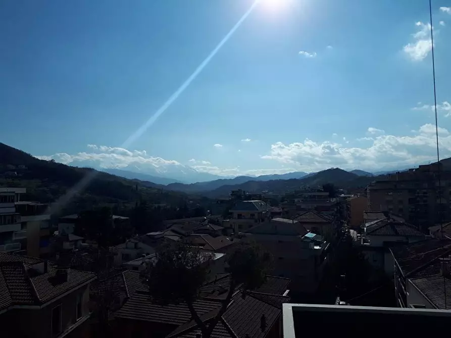 Immagine 14 di Appartamento in vendita  in Via R. Paolucci a Teramo