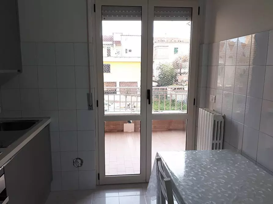 Immagine 5 di Appartamento in vendita  in Via Zola a Giulianova