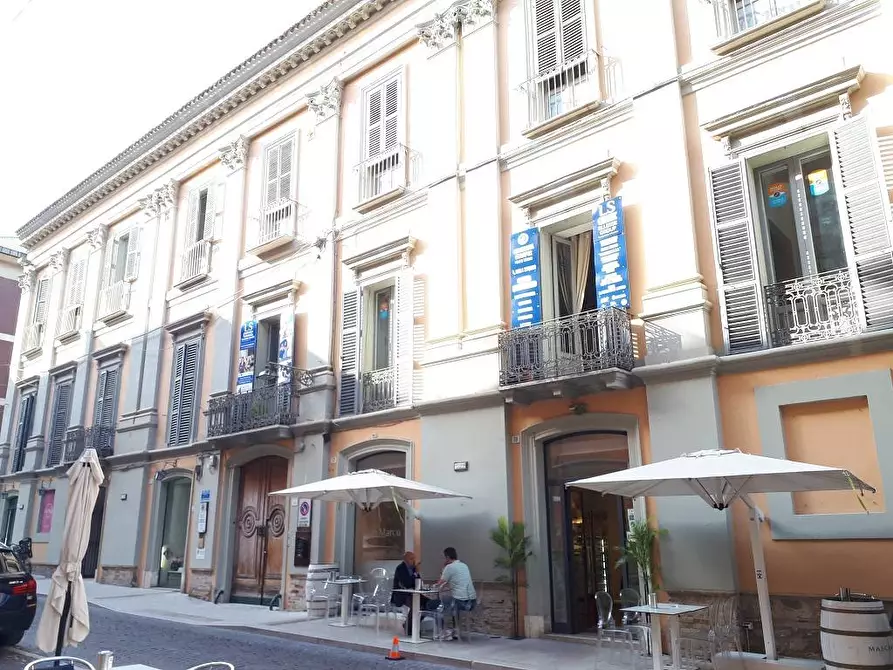 Immagine 1 di Appartamento in vendita  in Corso De Michetti a Teramo