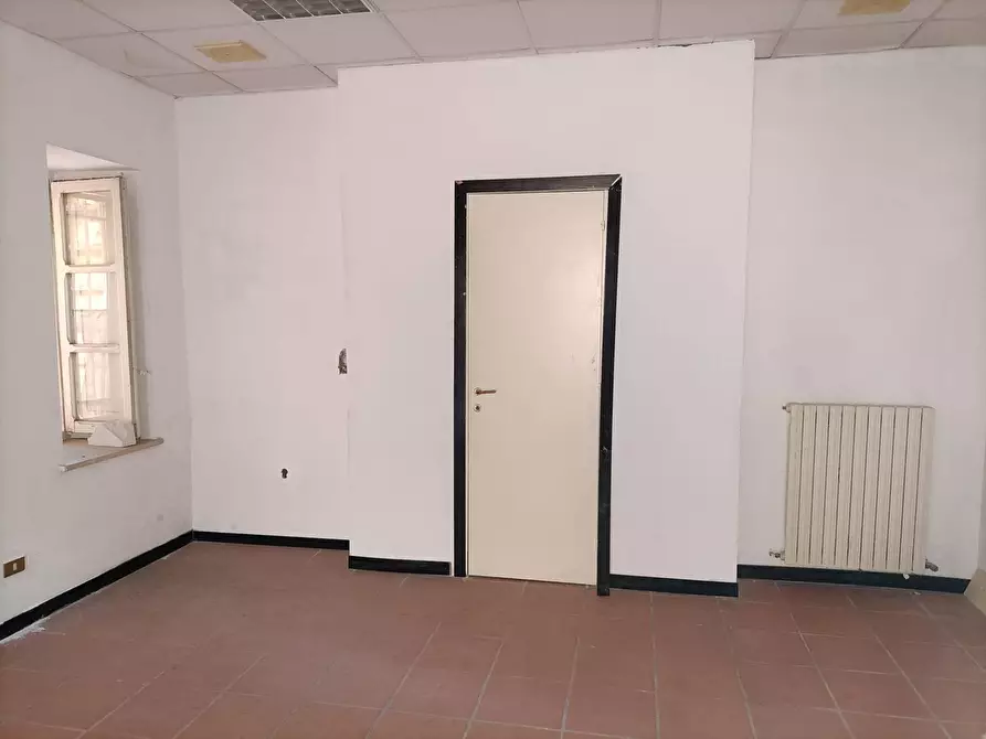 Immagine 4 di Ufficio in affitto  in Via Del Baluardo a Teramo
