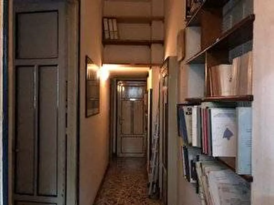 Immagine 7 di Appartamento in vendita  in Via Trapani a Palermo