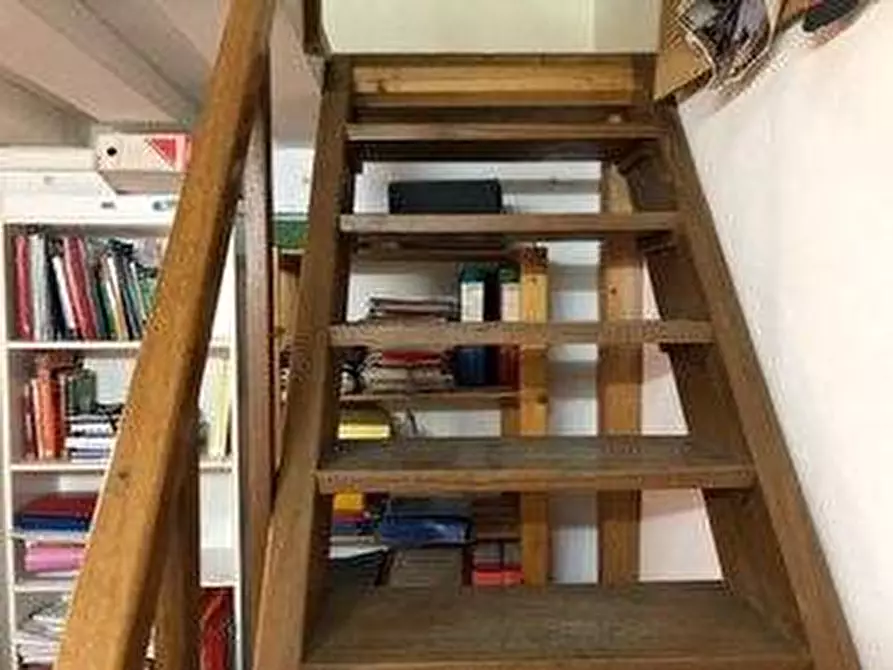 Immagine 15 di Appartamento in vendita  in Via Trapani a Palermo