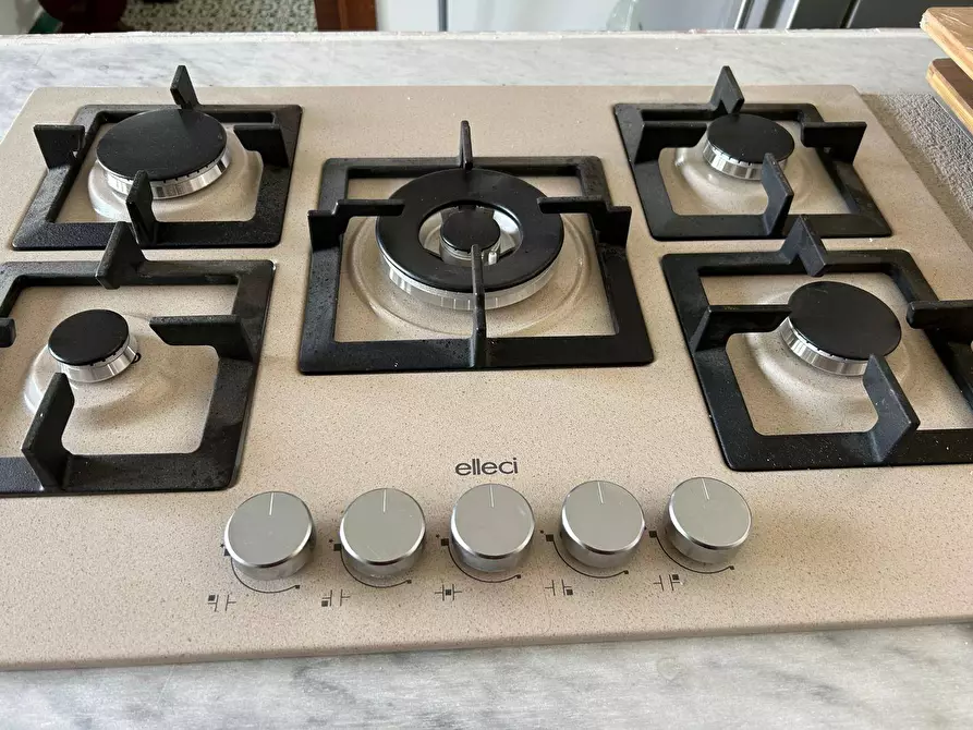 Immagine 13 di Villetta a schiera in affitto  in Via Lucrezio a Palermo