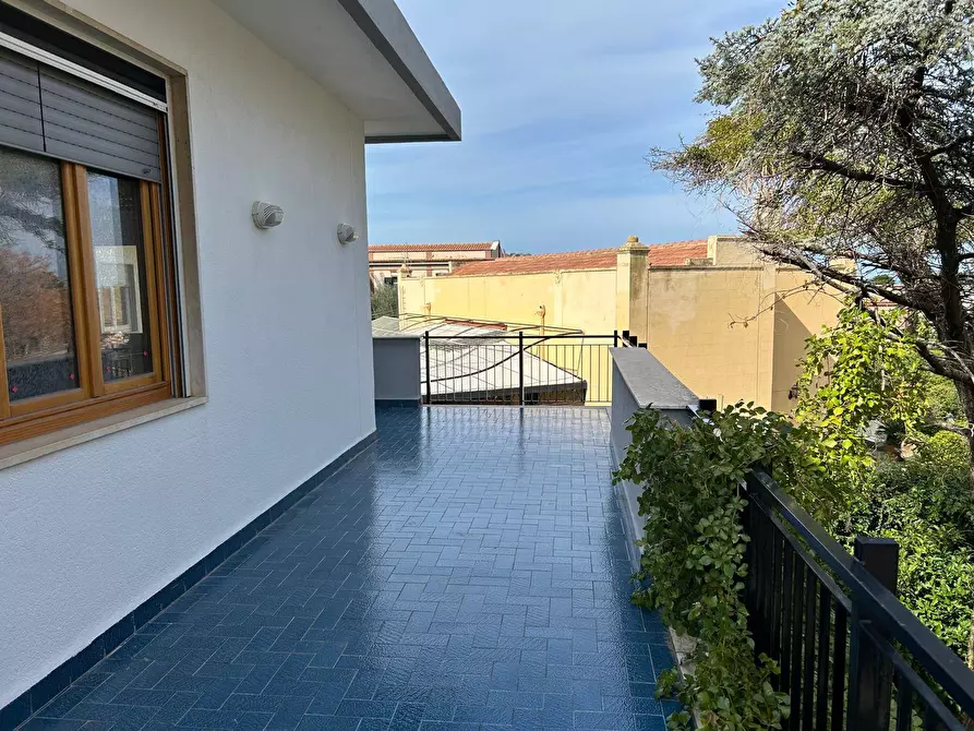 Immagine 17 di Villetta a schiera in affitto  in Via Lucrezio a Palermo