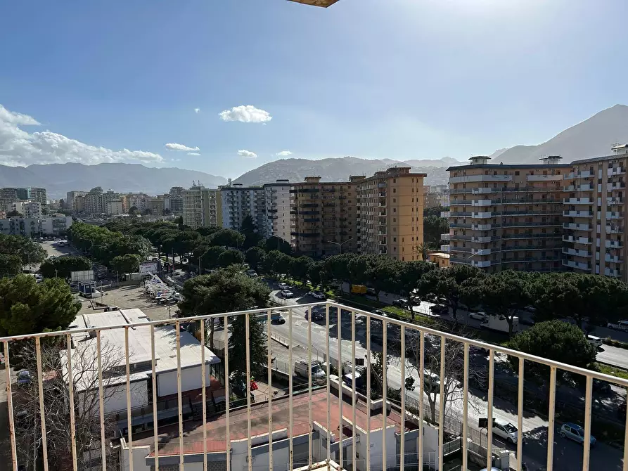 Immagine 5 di Appartamento in vendita  in Via Raffaello a Palermo