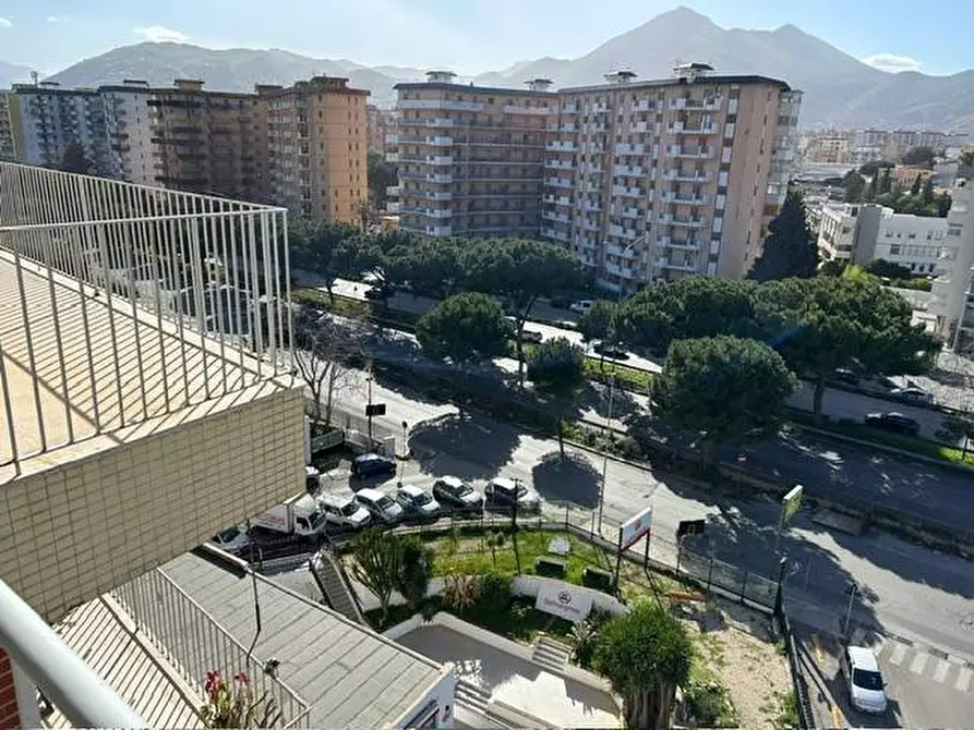 Immagine 6 di Appartamento in vendita  in Via Raffaello a Palermo