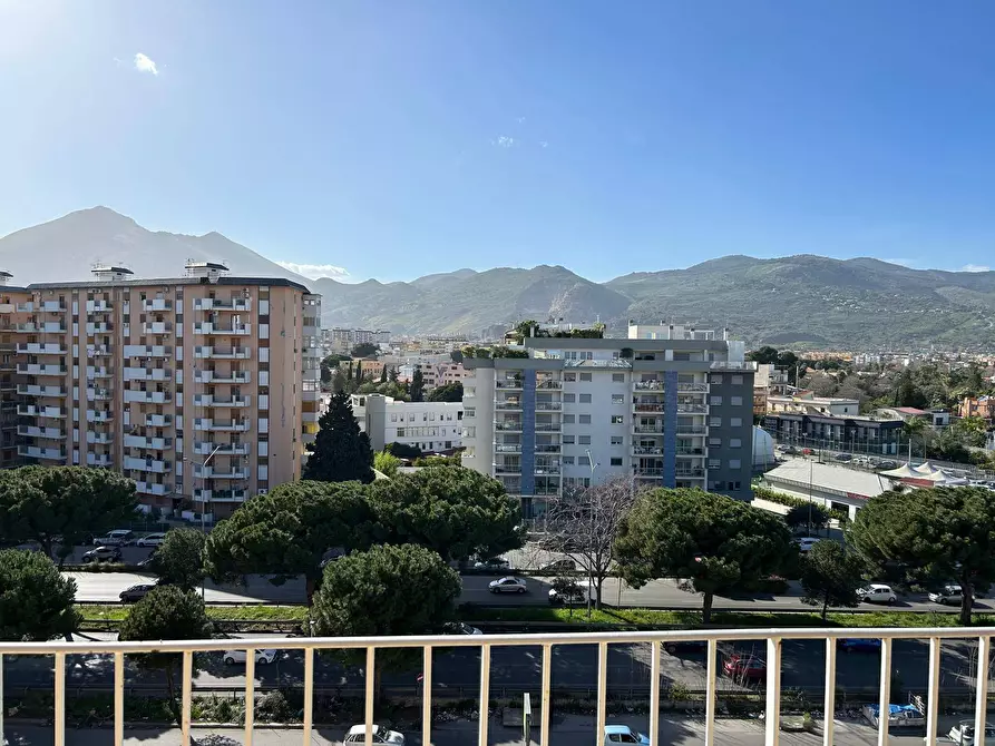 Immagine 8 di Appartamento in vendita  in Via Raffaello a Palermo