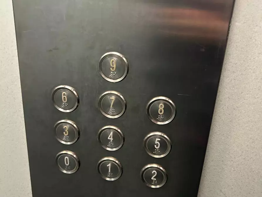 Immagine 19 di Appartamento in vendita  in Via Raffaello a Palermo