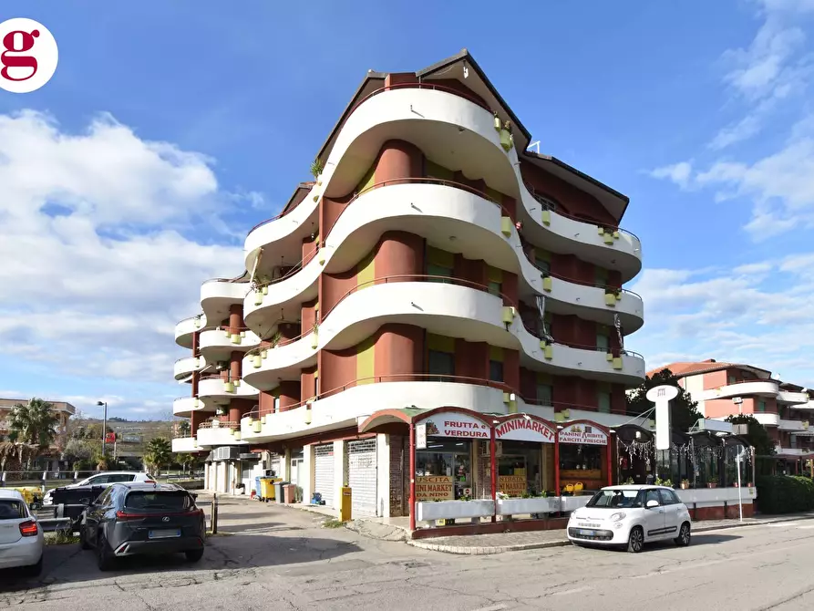Immagine 1 di Appartamento in vendita  in Viale Dalmazia a Vasto