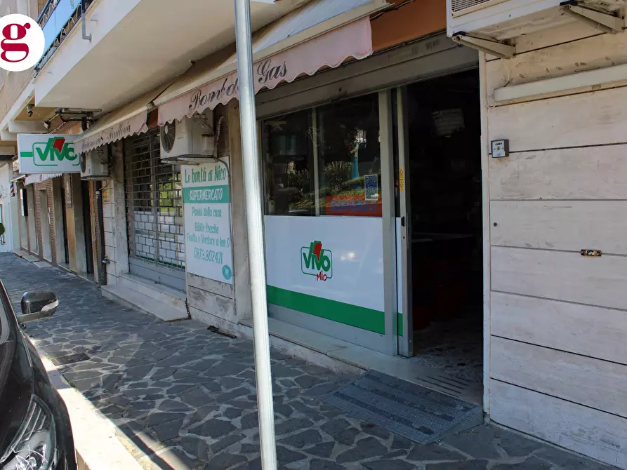 Immagine 4 di Locale commerciale in vendita  in Corso Zara a Vasto